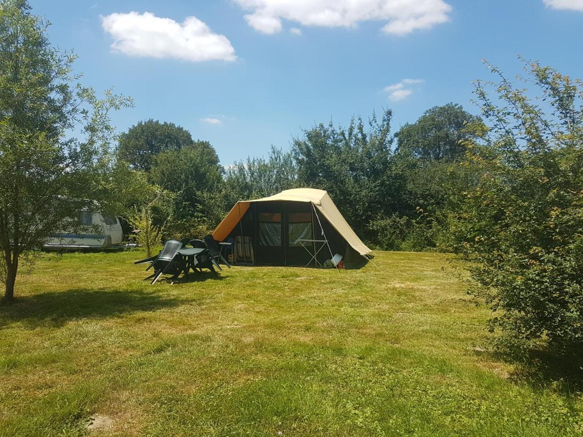 Le Petit Moulin Bed & Breakfast Saint-Hilaire  Exterior photo