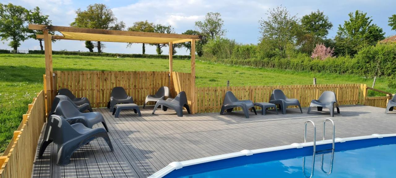 Le Petit Moulin Bed & Breakfast Saint-Hilaire  Exterior photo