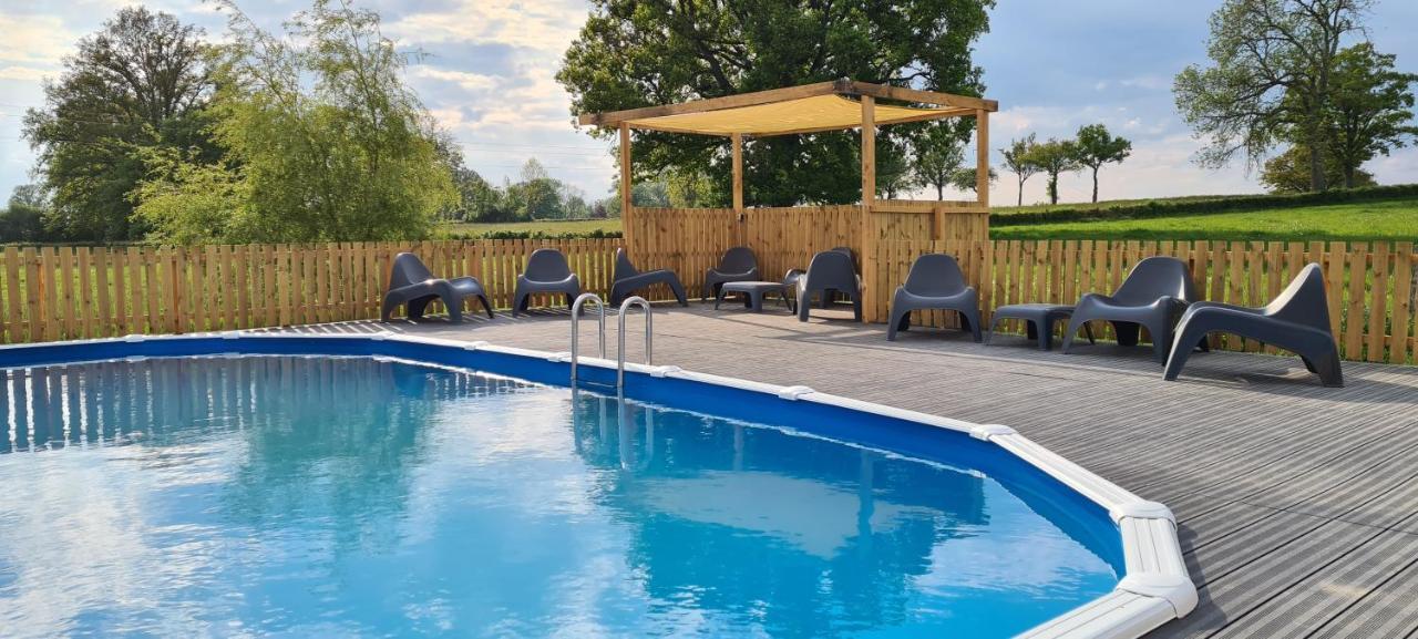 Le Petit Moulin Bed & Breakfast Saint-Hilaire  Exterior photo