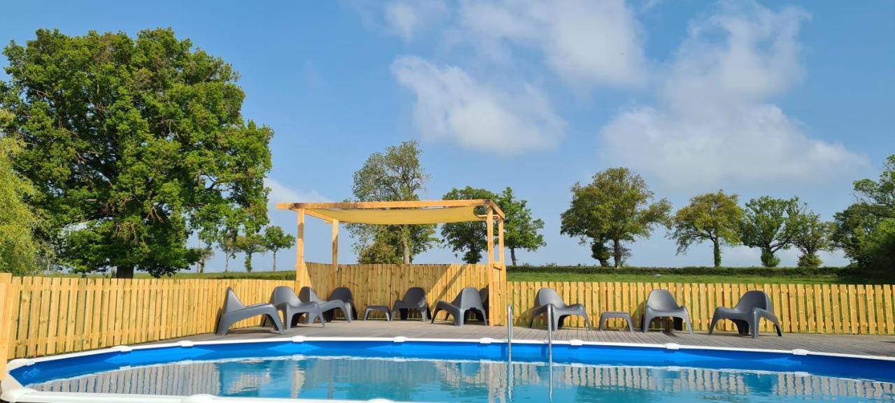 Le Petit Moulin Bed & Breakfast Saint-Hilaire  Exterior photo
