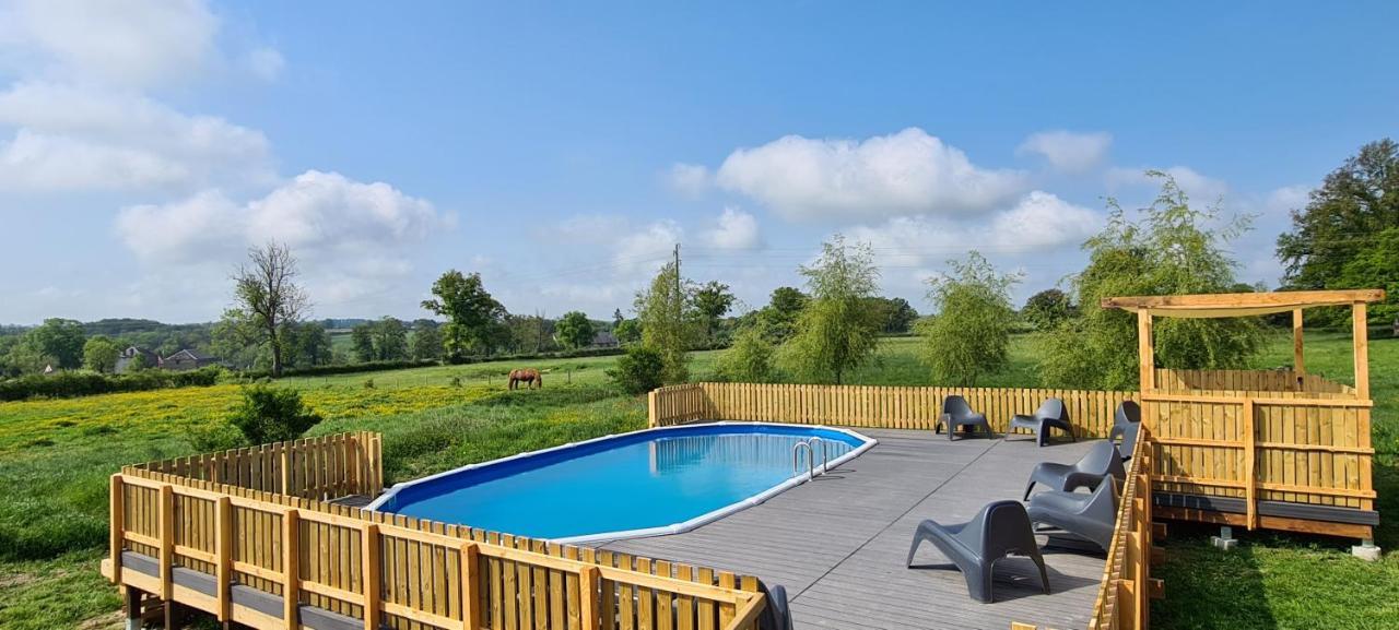 Le Petit Moulin Bed & Breakfast Saint-Hilaire  Exterior photo