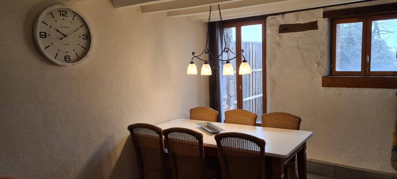 Le Petit Moulin Bed & Breakfast Saint-Hilaire  Exterior photo