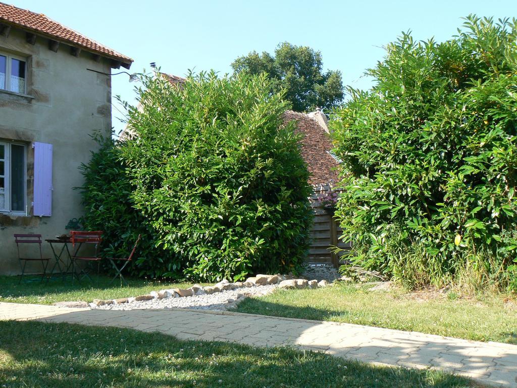 Le Petit Moulin Bed & Breakfast Saint-Hilaire  Exterior photo